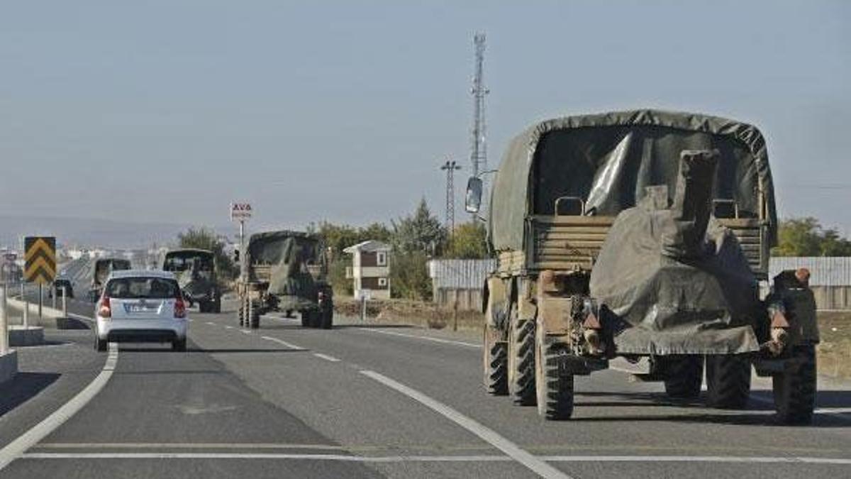 Diyarbakır'dan Suriye sınırına havan sevkiyatı
