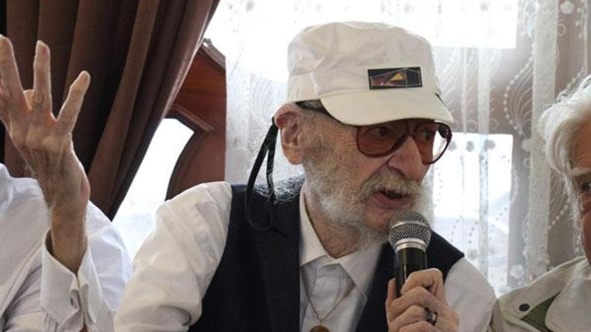 Oyuncu Kayhan Yıldızoğlu, hastaneye kaldırıldı