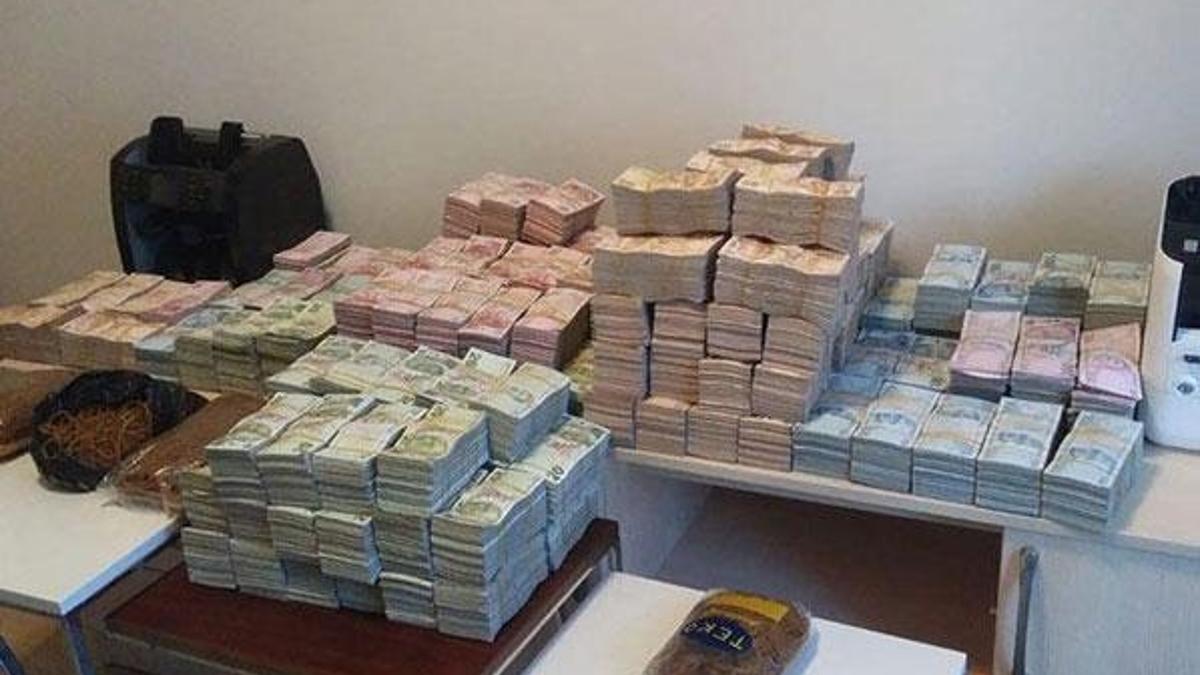 Lüks rezidansa şok baskın! Dolaptan 3 milyon lira çıktı
