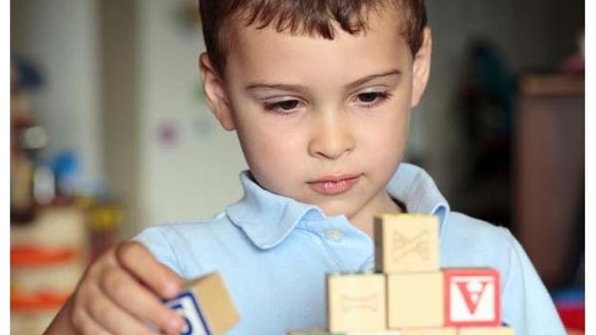 Atipik otizm nedir, belirtileri nelerdir?