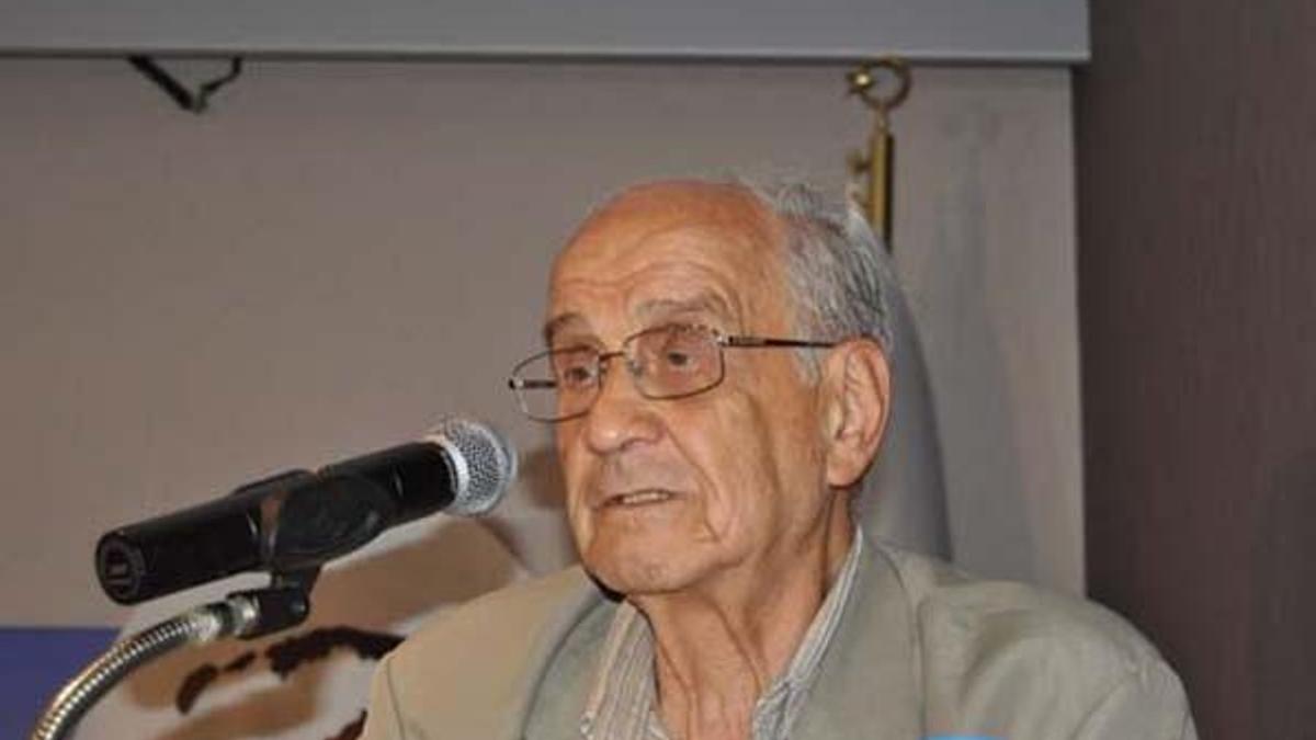 Mümtaz Soysal kimdir?