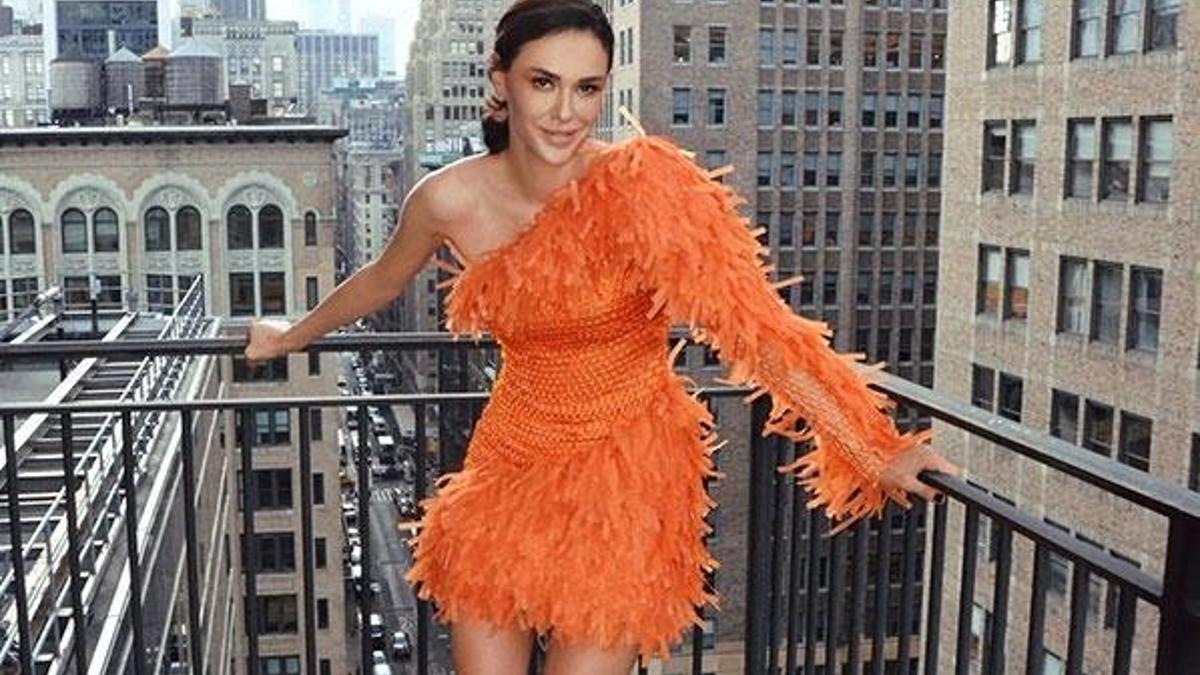 Ayşe Hatun Önal Radyo D'ye geliyor