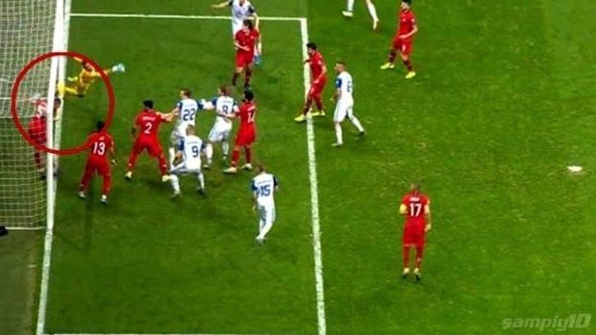 Merih Demiral'ın içine doğdu kahraman oldu!