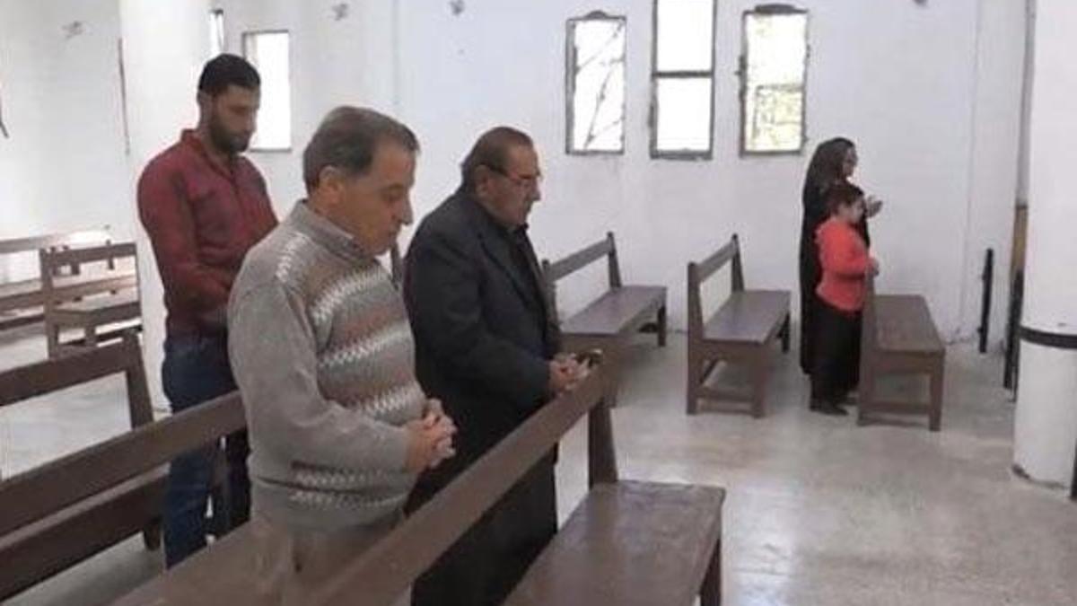 Teröristler kiliseye zarar verdi! Milli Savunma Bakanlığı onardı