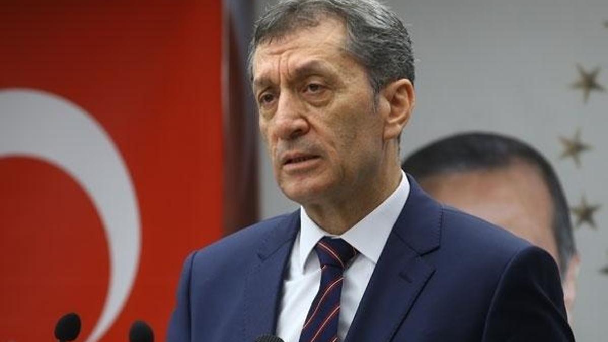 Milli Eğitim Bakanı Selçuk'tan öğretmen maaşı açıklaması!