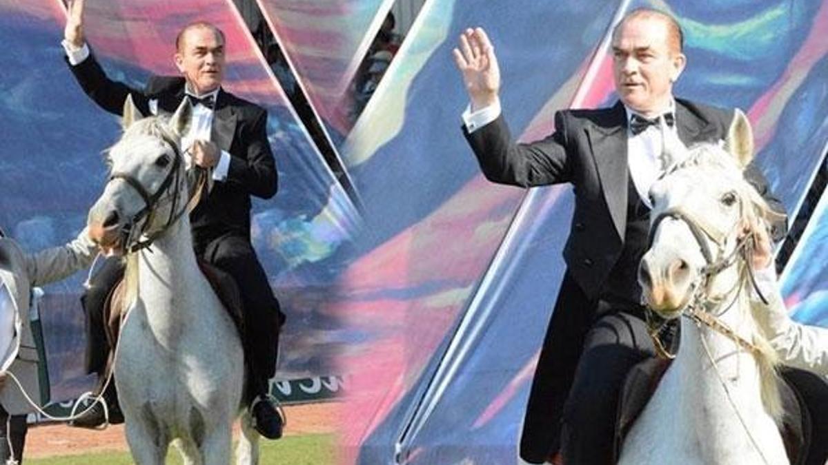'Atatürk'e en çok ben benziyorum' kavgası...