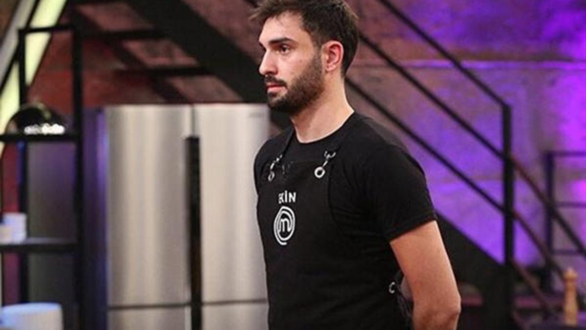 MasterChef yarışmacısı Ekin, ünlü oyuncunun kuzeni çıktı!