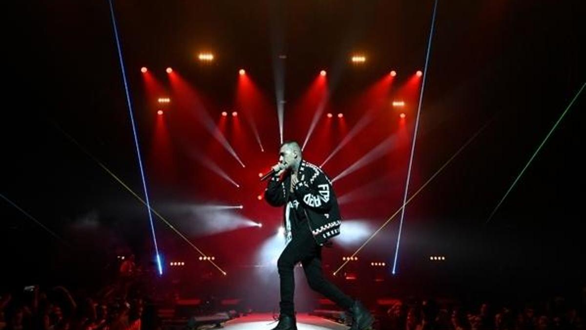 Ezhel'den 'Olay' konser!