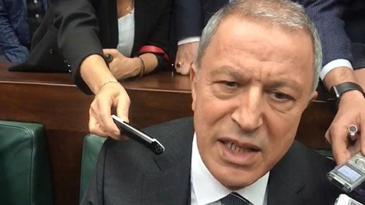 Bakan Akar'dan devriye açıklaması: Sorunların hepsi çözülecek!