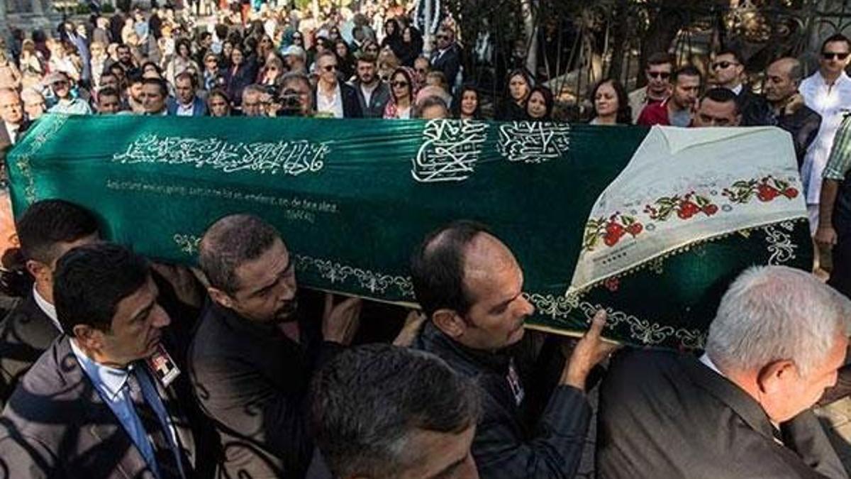 Yaşar Büyükanıt'ın eşi son yolculuğuna uğurlandı