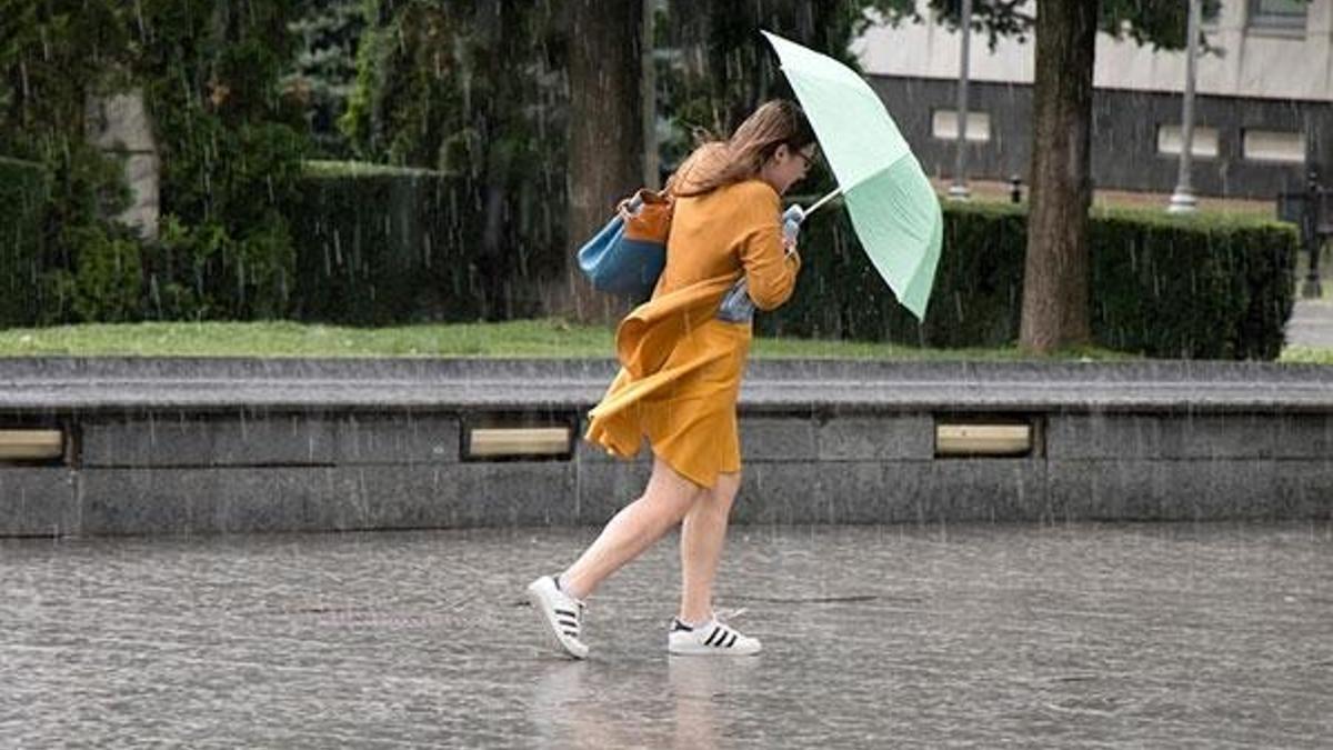 Meteoroloji'den flaş uyarı! Pazara kadar sürecek