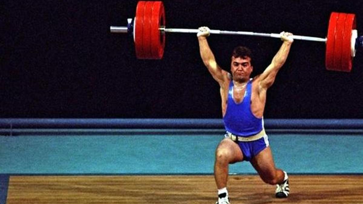 Naim Süleymanoğlu kimdir? Naim Süleymanoğlu kaç kiloydu, boyu ne kadardı?