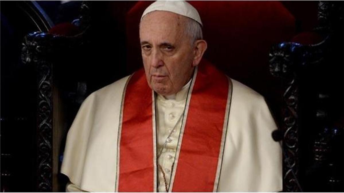 Papa'yı şoke eden haber! Uluslararası yakalama talebi
