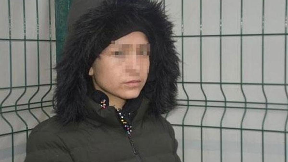Yunan polisinin dövdüğü genç kıza Türkiye sahip çıktı!