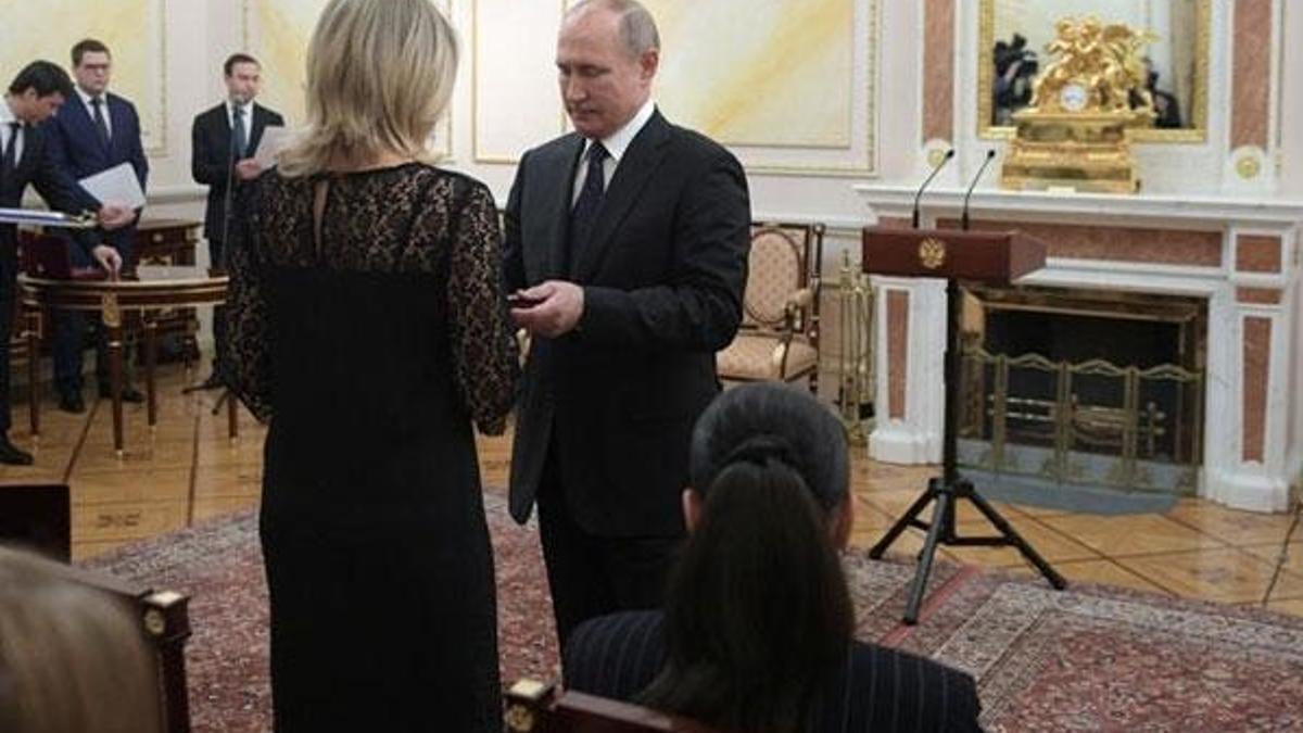 Rusya Devlet Başkanı Putin: Dünyada bir eşi daha yok!