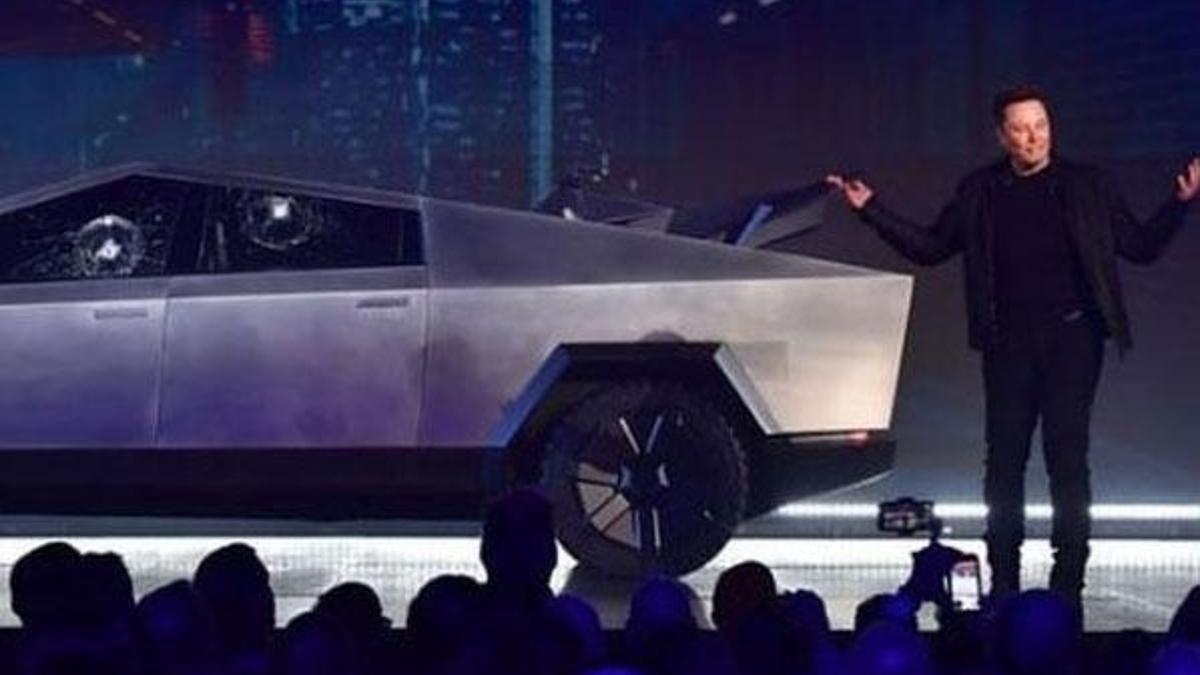 Elon Musk'ın zor anları... Kırılmaz dediği camlar kırıldı