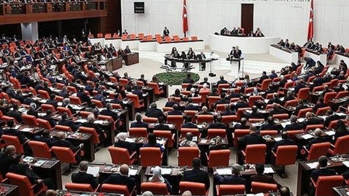 Bakanlıktan eski milletvekilleriyle ilgili dikkat çeken karar!