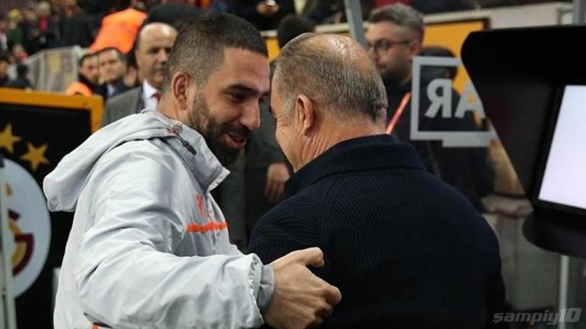 Arda Turan Galatasaray'a dönüyor!