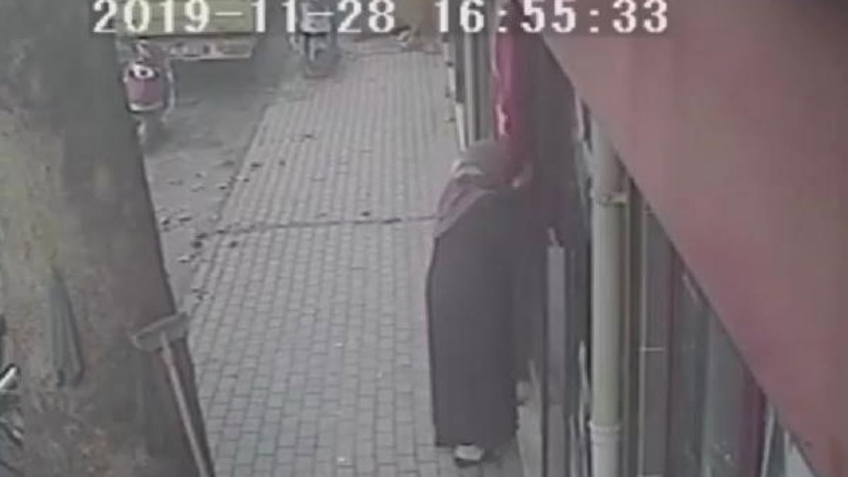 Sokak ortasında duygulandıran anlar!