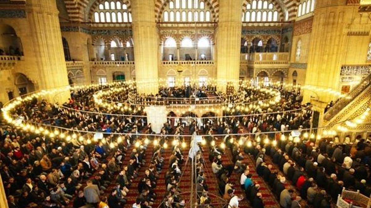 Cuma Hutbesi 29 Kasım konusu | Dinin Özü Samimiyettir!
