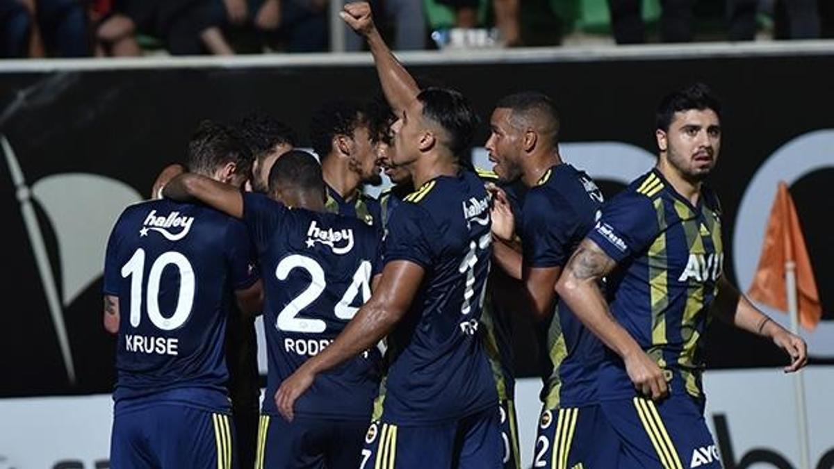 Fenerbahçe'ye iki müjde birden! Kadroya alındılar...