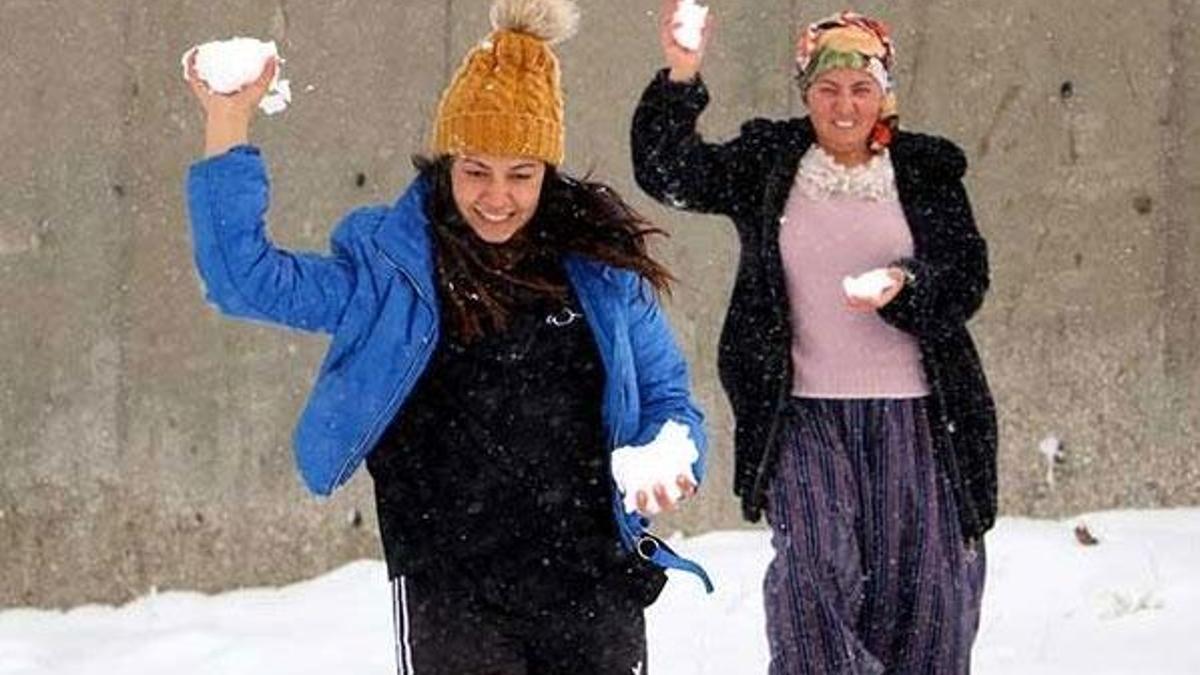 Bolu'nun yüksek kesimlerinde yoğun kar yağışı