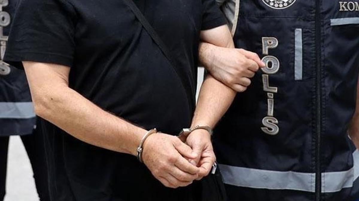 FETÖ'nün TSK yapılanmasına darbe!