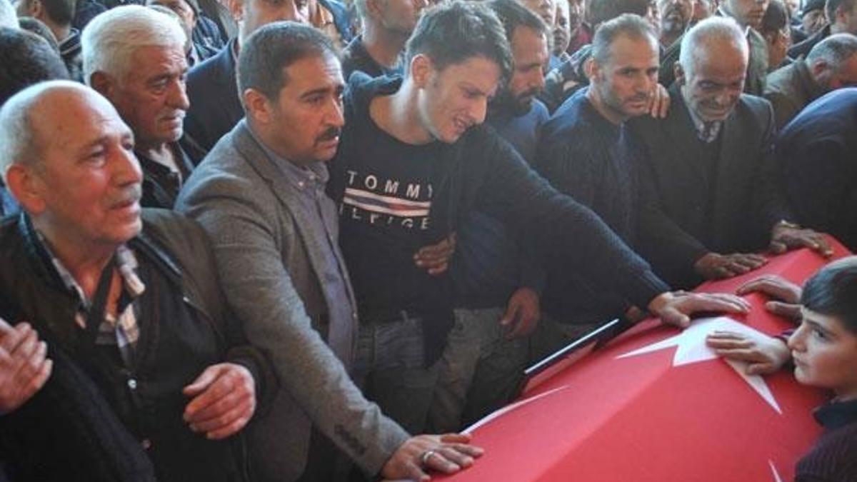Barış Pınarı Harekatı şehidi toprağa verildi