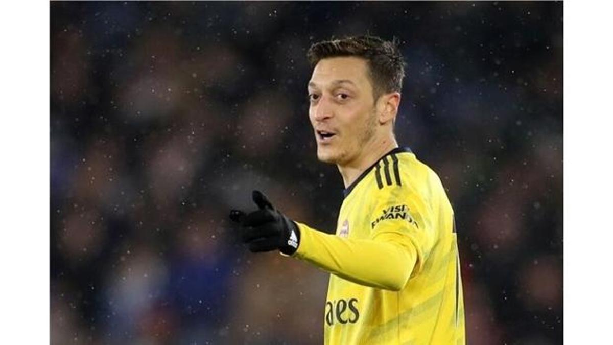 Mesut Özil için flaş itiraf! Odasındaki mektup...