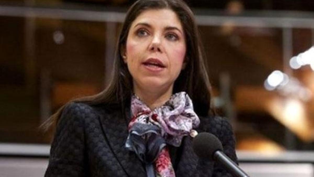 Pelin Gündeş Bakır, AK Parti'den ihraç edildi
