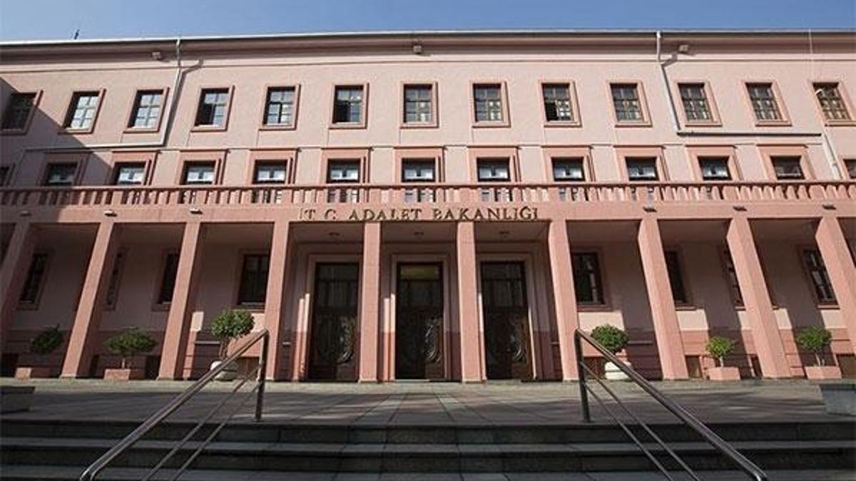 Açılan 289 fiili darbe davasının 271'i karara bağlandı