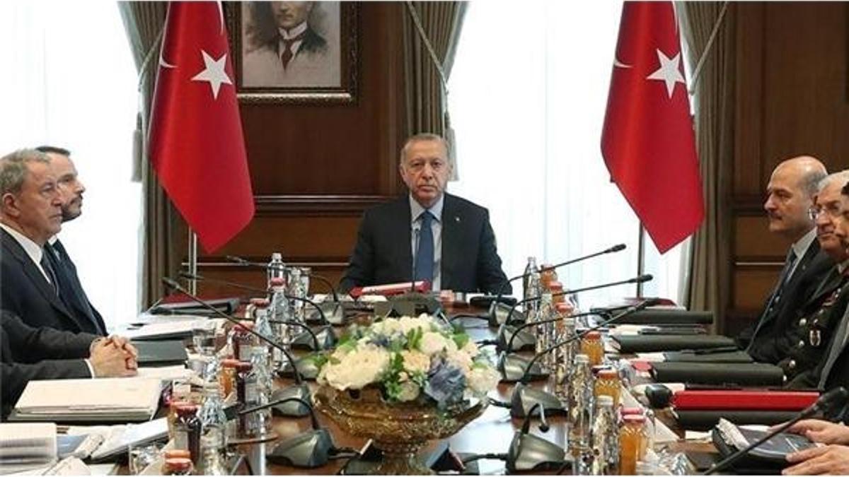 Kritik toplantı sonrası önemli mesajlar!