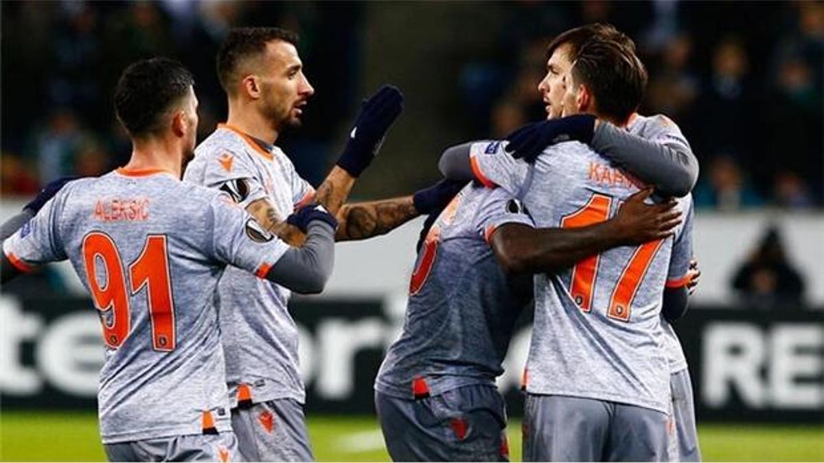 Mönchengladbach - Medipol Başakşehir: 1-2
