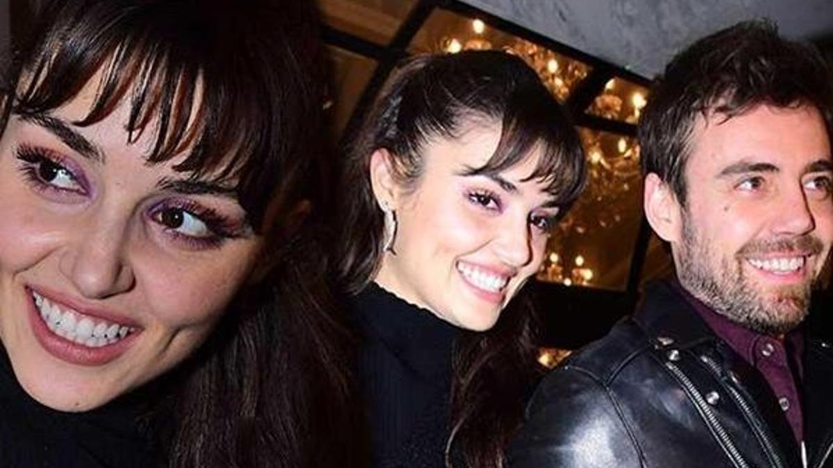 Hande Erçel şaşırdı: Murat sorulara bak!