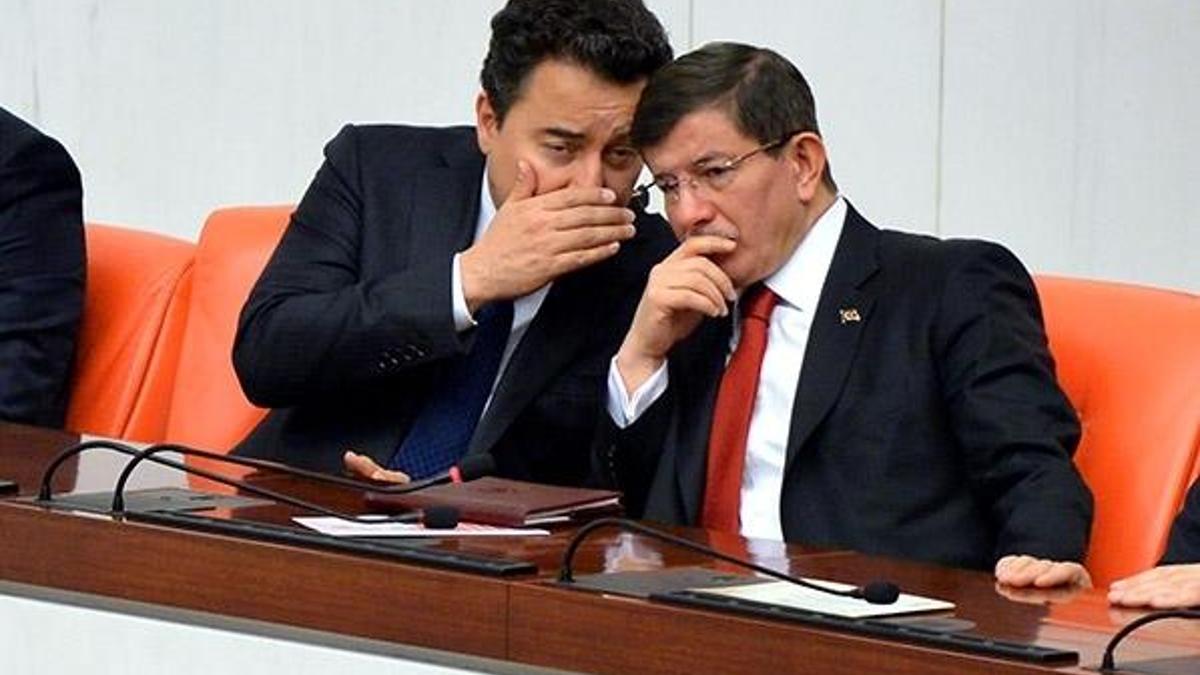 Ankara'da bu konuşuluyor! Davutoğlu ve Babacan...
