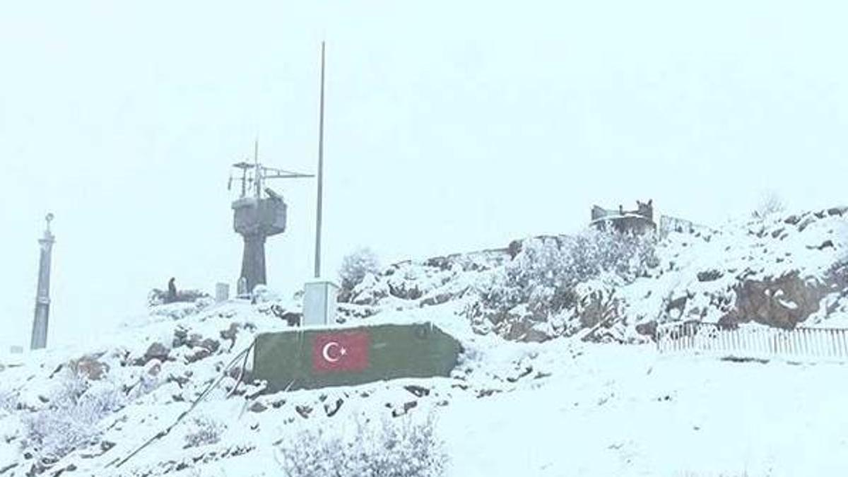 'Pençe 3 Harekatı'nın sürdüğü Irak'ın kuzeyinde 7 üs bölgesi kuruldu