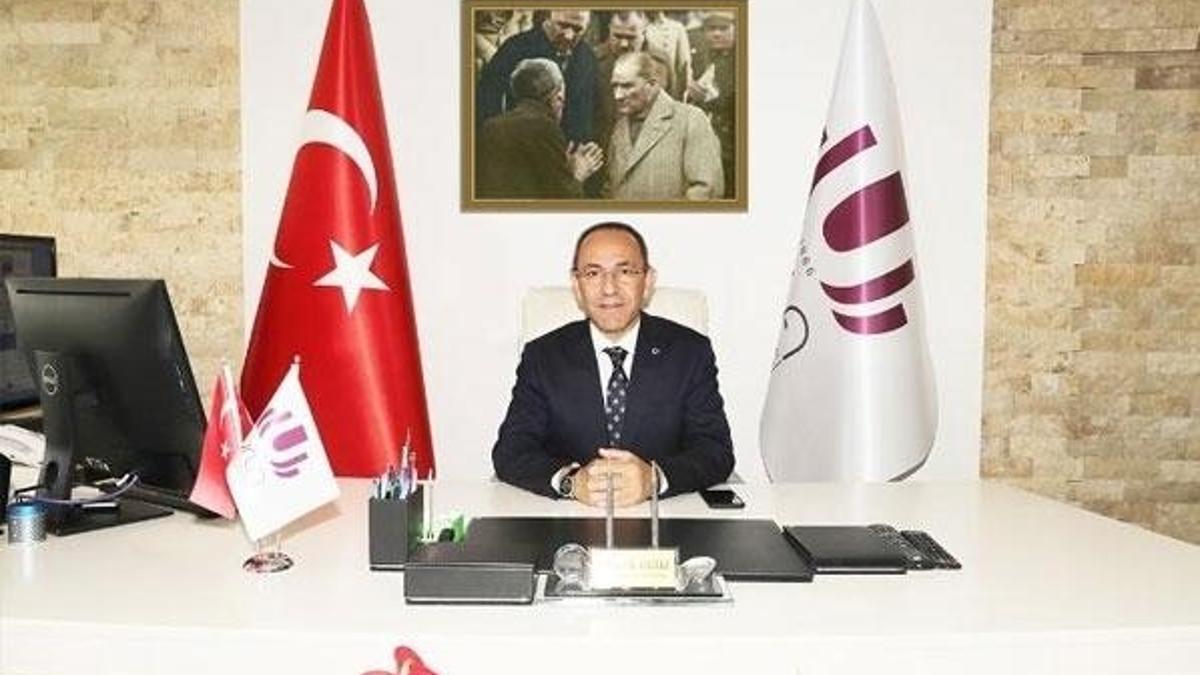 Urla Belediye Başkanı İbrahim Burak Oğuz FETÖ'den tutuklandı!