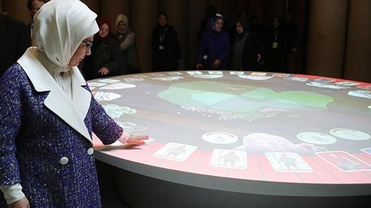 Emine Erdoğan, Cenevre'de Uluslararası Kızılhaç-Kızılay Müzesi'ni  ziyaret etti