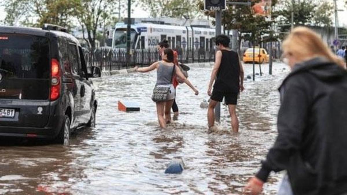 Yeni araştırma: İstanbul ve İzmir'de risk arttı
