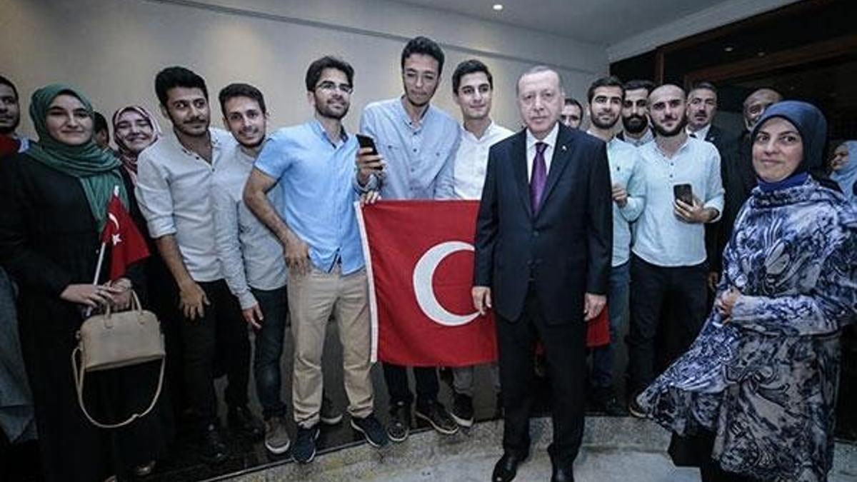 Cumhurbaşkanı Erdoğan, Kuala Lumpur Zirvesi'ne katılmak üzere Malezya'da