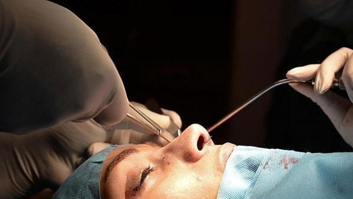 Sosyal medyadaki fotoğraflarla "estetik" tuzağına dikkat