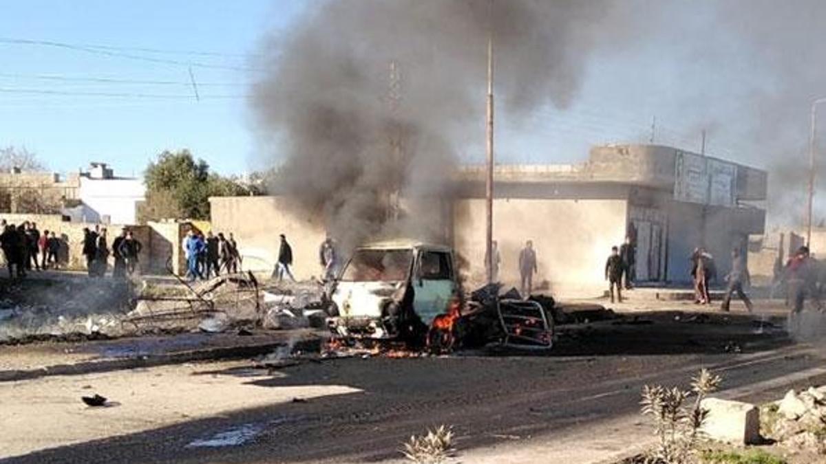 Terör örgütünden bombalı saldırı! 3'ü çocuk 5 sivil öldü