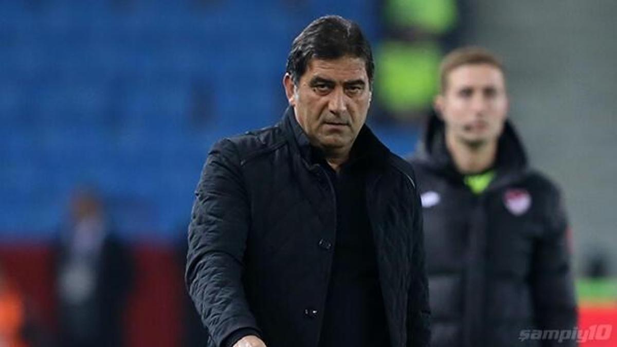 Ünal Karaman: "Soyunma odası özelimiz"