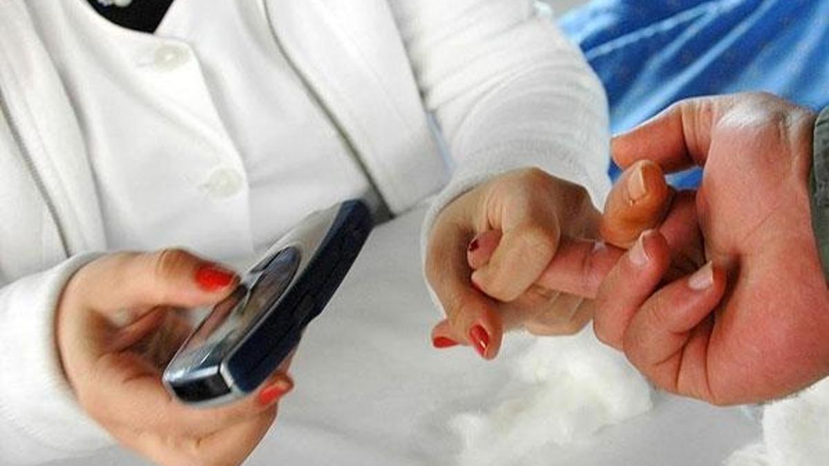 Diyabet hastalarına "yanınızda ayna taşıyın" önerisi