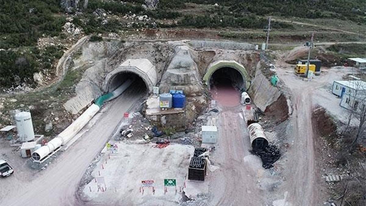 Ege’nin dev projesi ‘Honaz Tüneli’nde sona yaklaşıldı