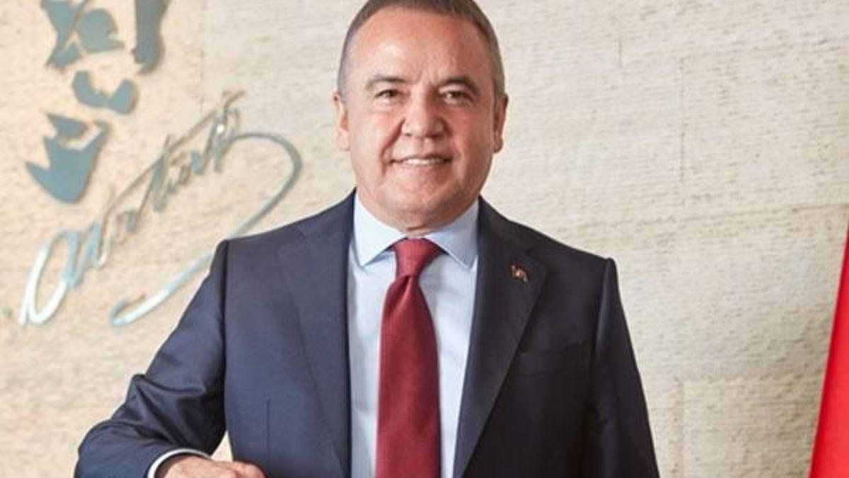 Antalya Büyükşehir Belediye Başkanı Böcek ve oğluna hapis istemi!