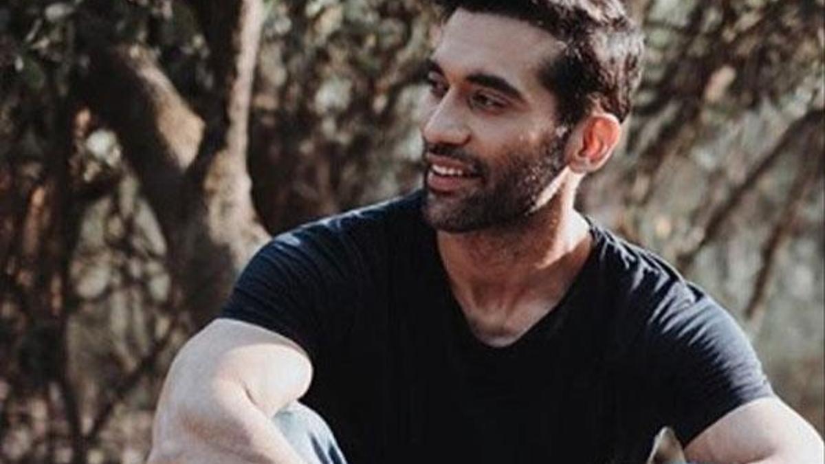Ünlü oyuncu Kushal Punjabi intihar etti!