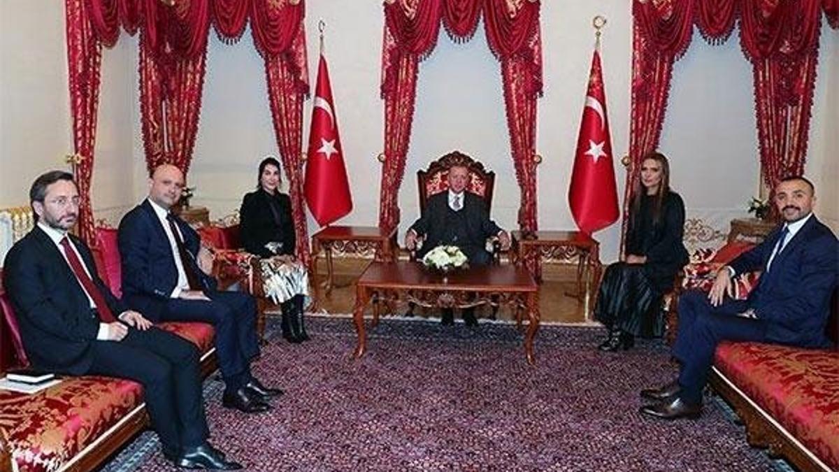 Cumhurbaşkanı Erdoğan, Hande Yener ve Demet Akalın'ı kabul etti