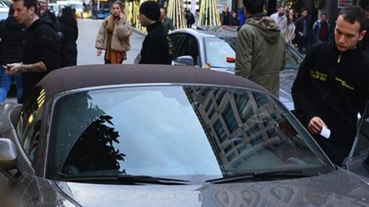 Emrah Karaduman soğuk havada şort giydi