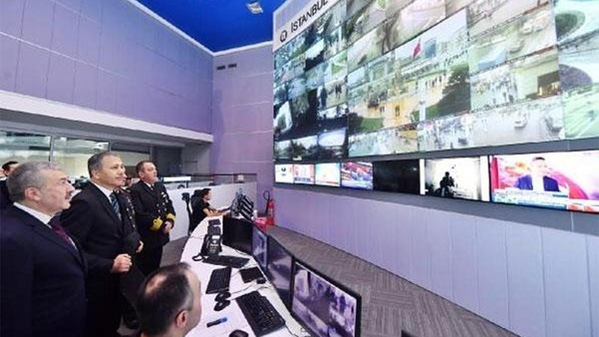 İstanbul Valisi Yerlikaya'dan yılbaşı açıklaması